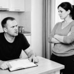 Муж снял последние 60 тысяч и отдал маме